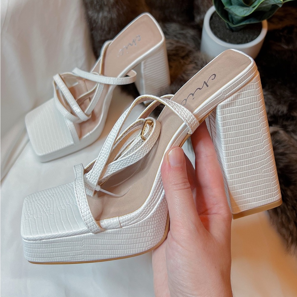 Davina Block Heel- own brand - Picture 5 of 5